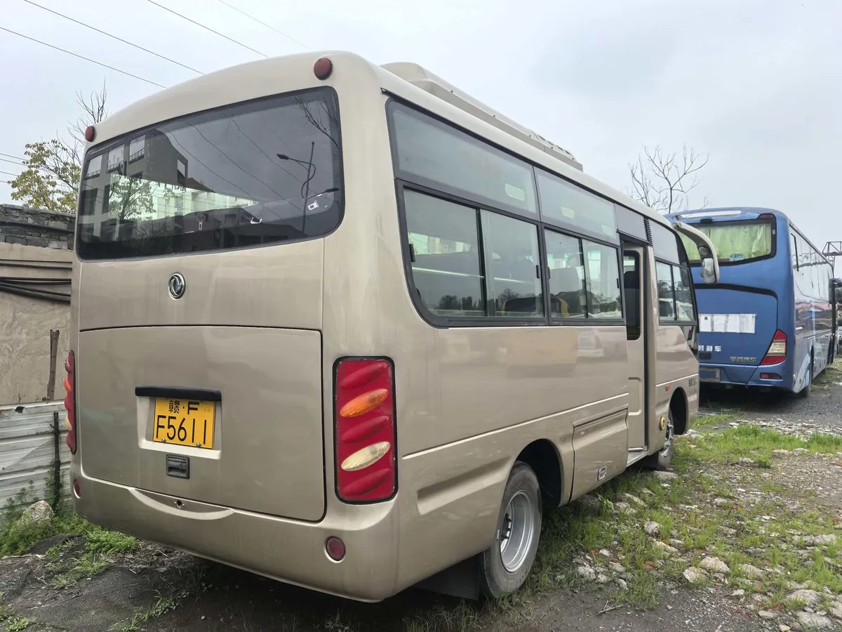 Dongfeng EQ6606