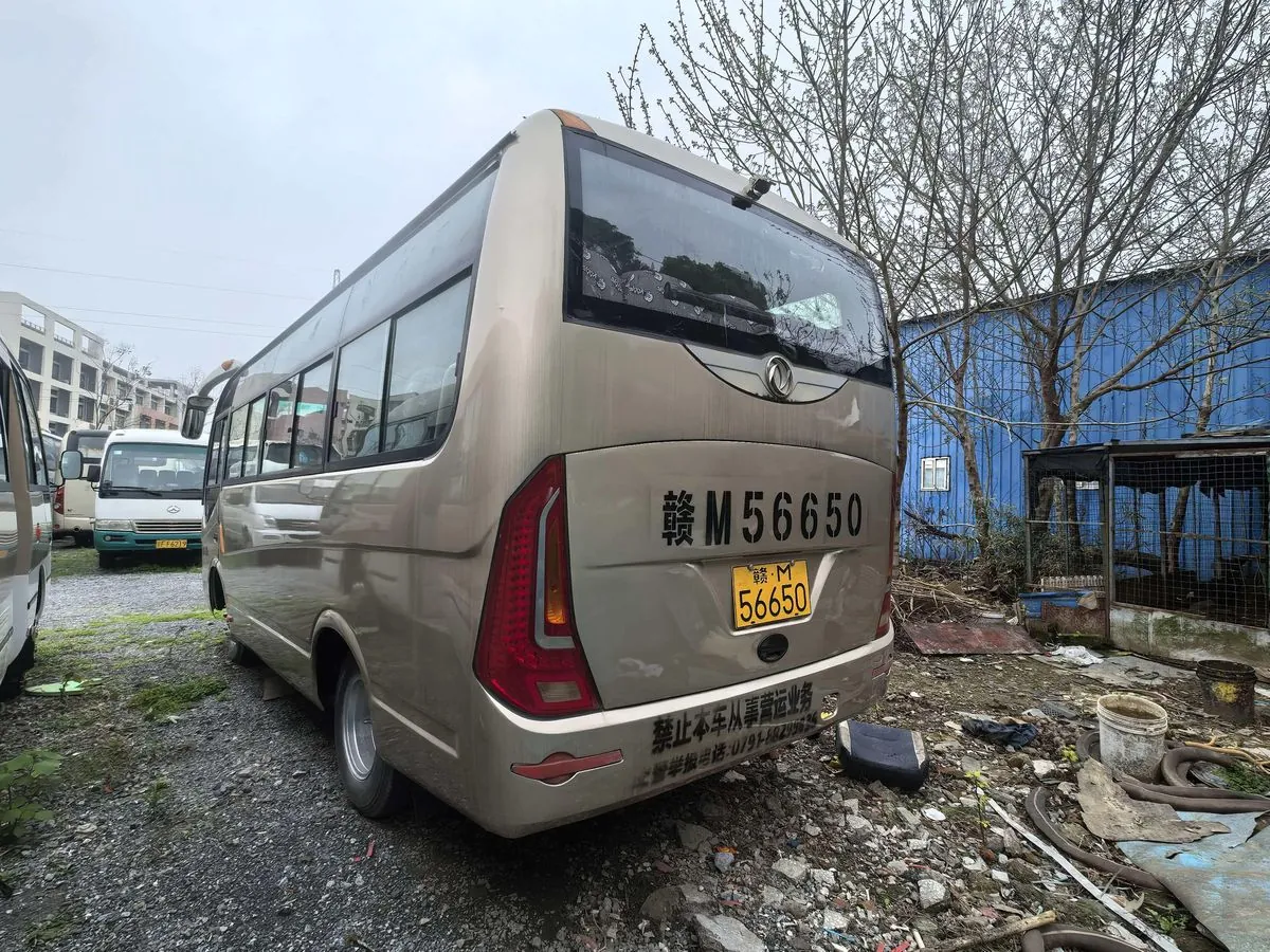 Dongfeng EQ6608