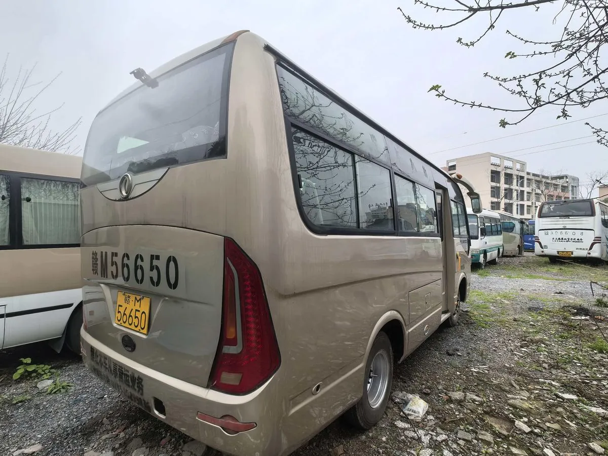 Dongfeng EQ6608