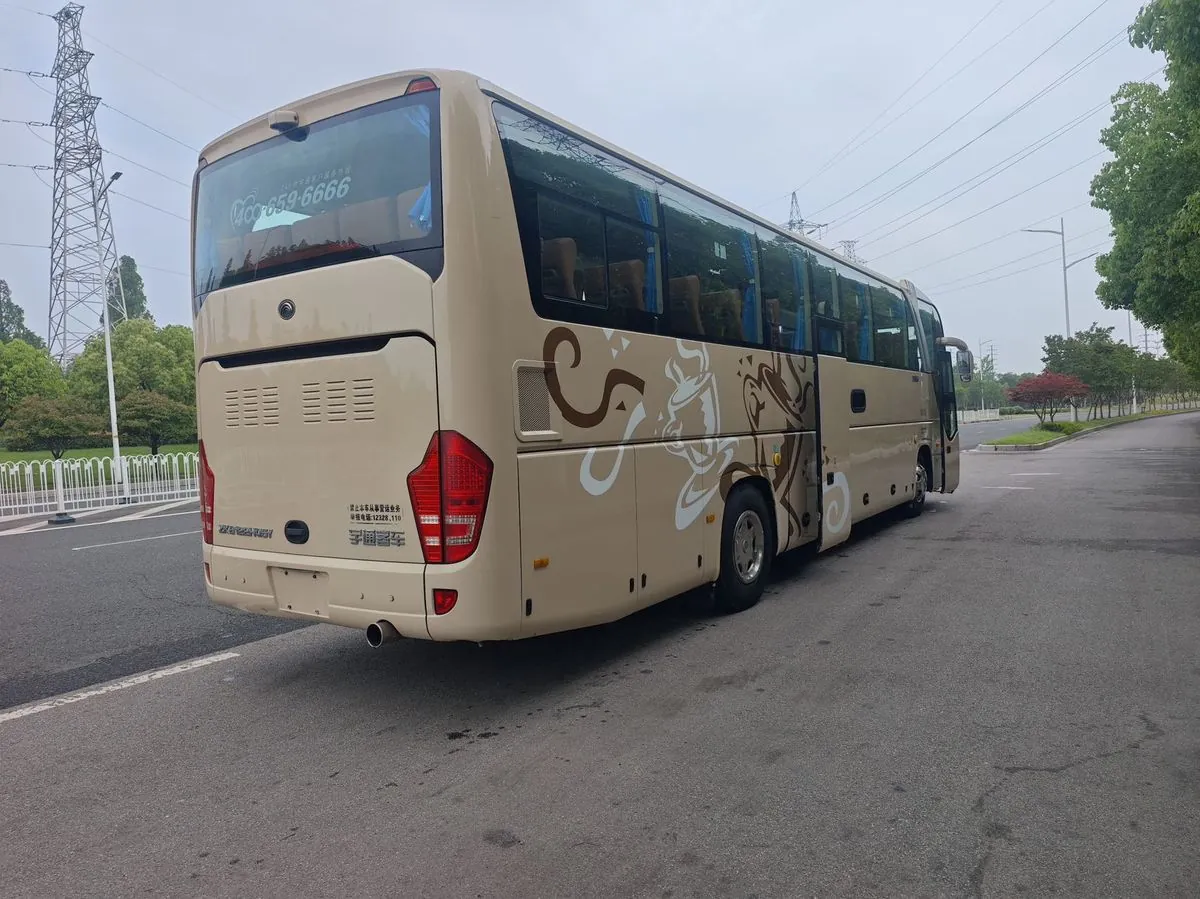 Yutong ZK6122