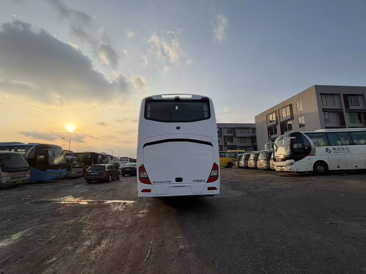 Yutong ZK6122