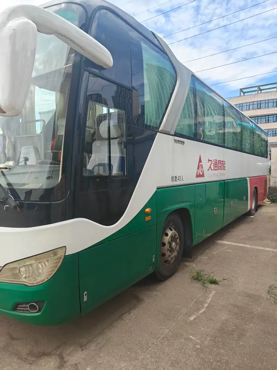 Yutong ZK6122
