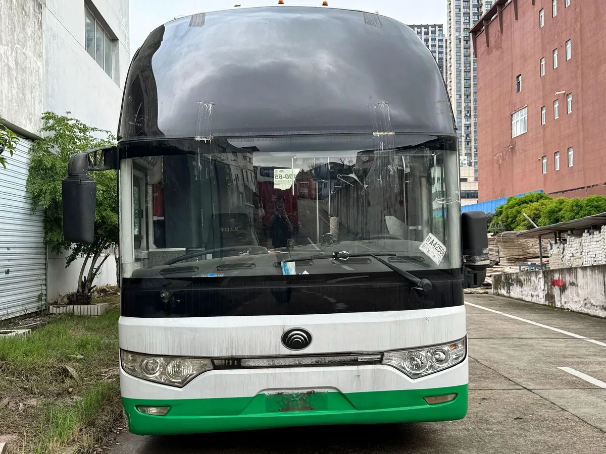 Yutong ZK6122