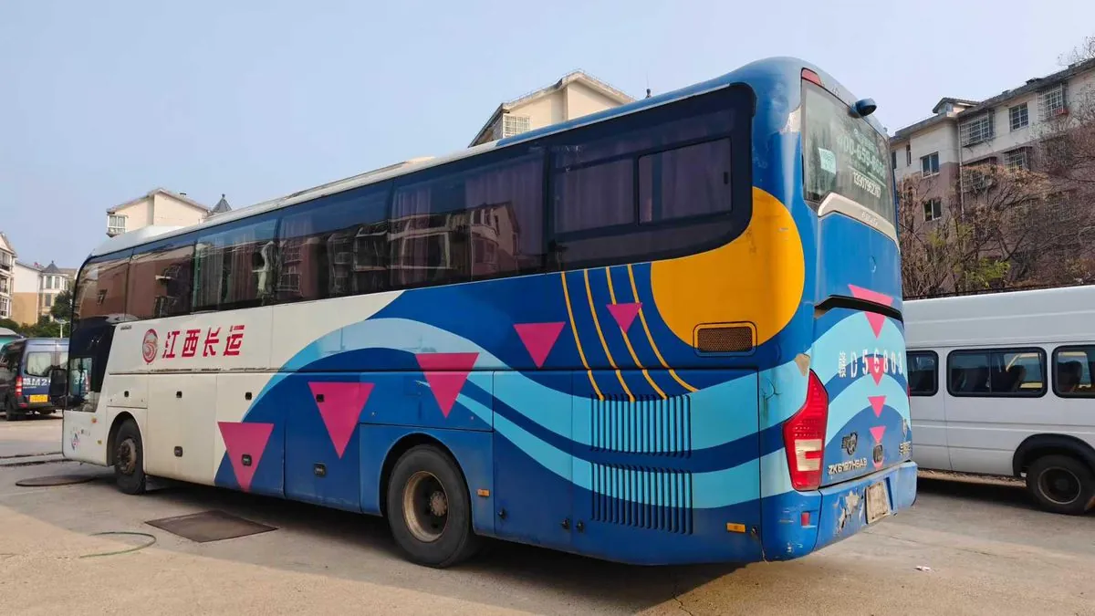 Yutong ZK6127