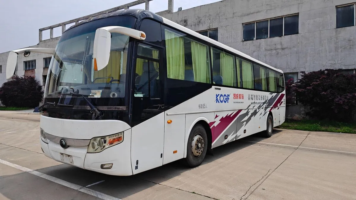 Yutong ZK6127