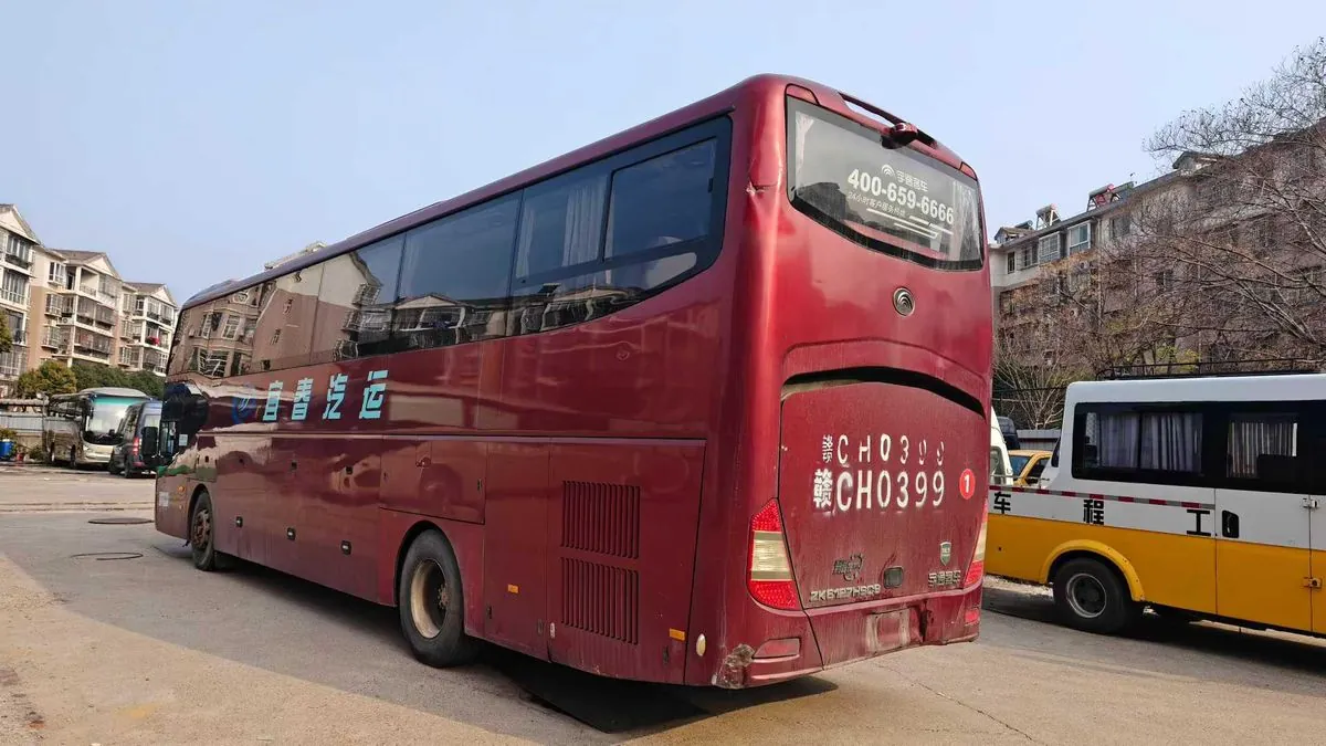 Yutong ZK6127