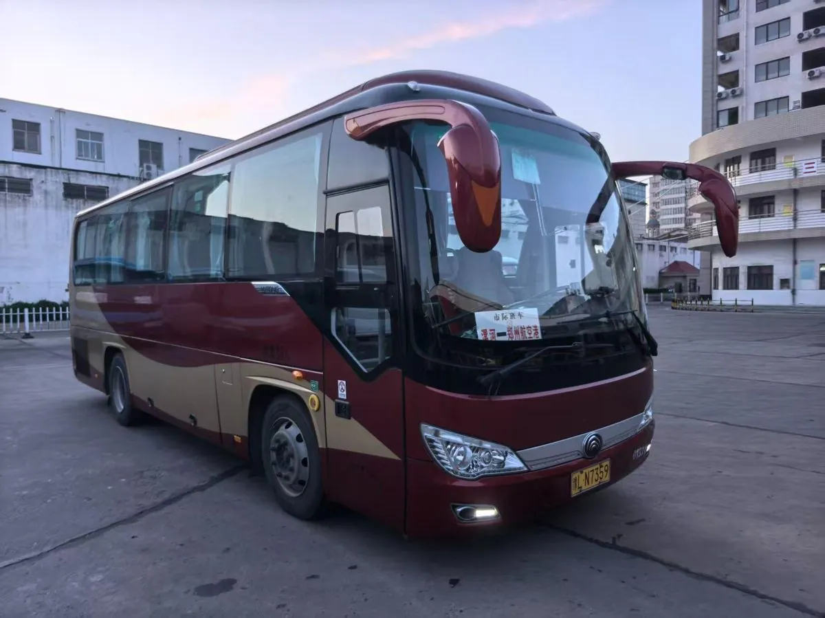 Yutong ZK6876