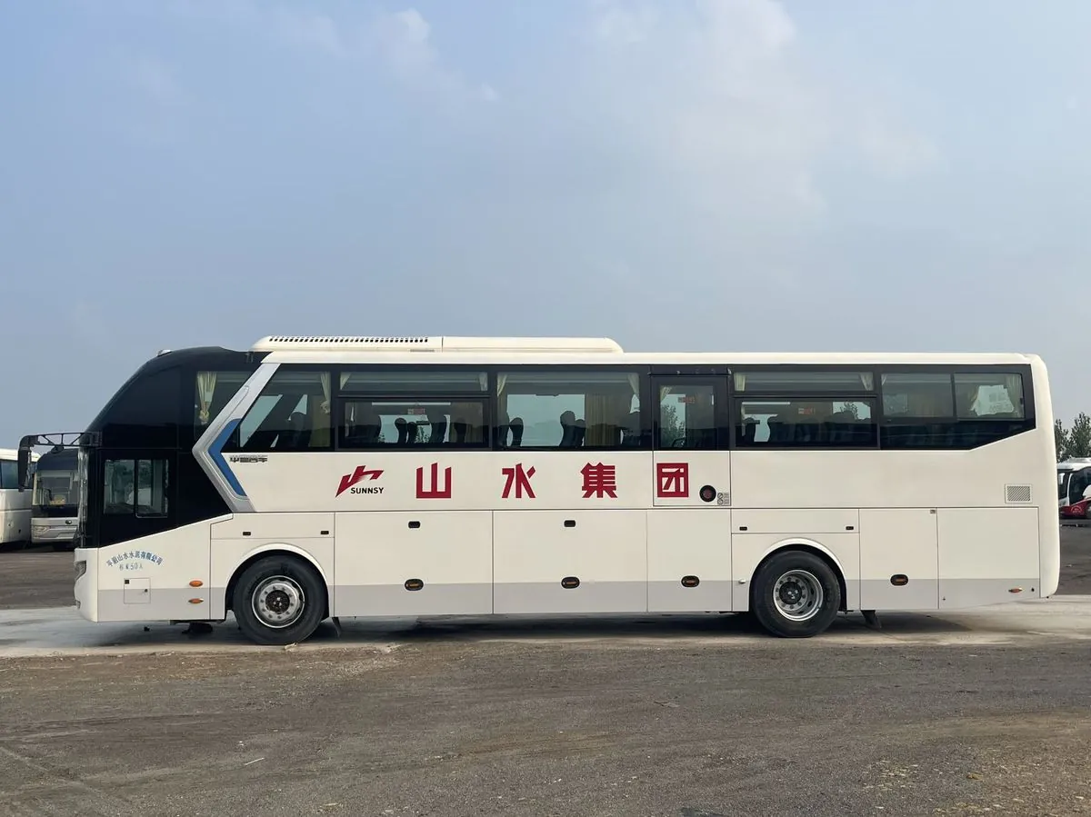 Zhongtong LCK6126